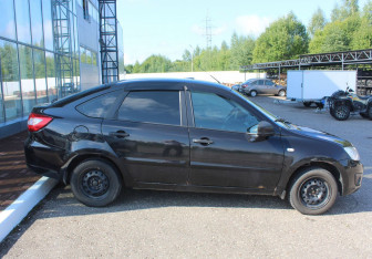 Подержанный автомобиль LADA (ВАЗ) Granta Liftback 2018 года (8 фото)