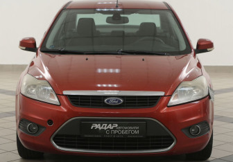 Подержанный автомобиль Ford Focus Sedan 2008 года (6 фото)