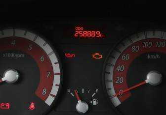 Подержанный автомобиль Kia Rio Sedan 2011 года (18 фото)