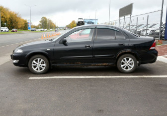 Подержанный автомобиль Nissan Almera Classic 2007 года (8 фото)
