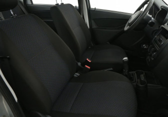 Подержанный автомобиль LADA (ВАЗ) Granta Sedan 2012 года (10 фото)