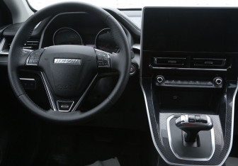 Подержанный автомобиль Haval M6 2024 года (14 фото)