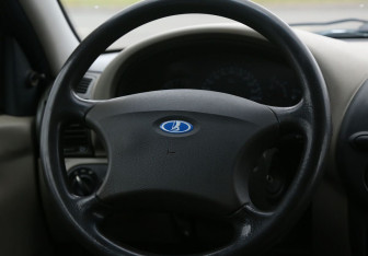 Подержанный автомобиль LADA (ВАЗ) Kalina Wagon 2010 года (16 фото)