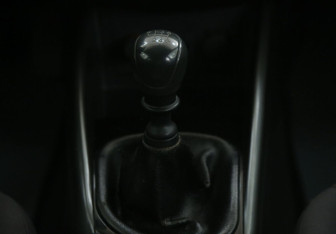 Подержанный автомобиль Kia Cerato Sedan 2010 года (15 фото)
