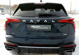 Подержанный автомобиль Haval F7 2024 года (5 фото)