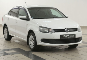 Подержанный автомобиль Volkswagen Polo Sedan 2013 года (1 фото)