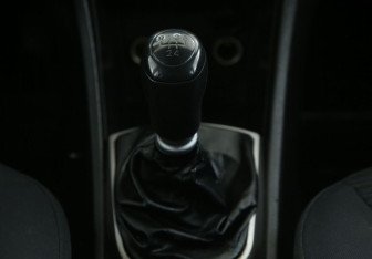 Подержанный автомобиль Hyundai Solaris Sedan 2014 года (15 фото)