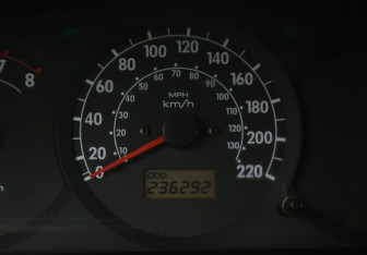 Подержанный автомобиль Kia Spectra Sedan 2007 года (17 фото)