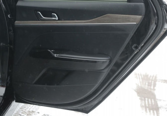 Подержанный автомобиль Kia K5 2021 года (20 фото)