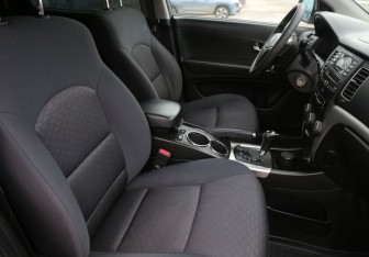 Подержанный автомобиль SsangYong Actyon 2011 года (10 фото)