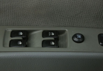 Подержанный автомобиль Daewoo Gentra Sedan 2013 года (18 фото)