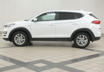 Подержанный автомобиль Hyundai Tucson 2019 года (7 фото)