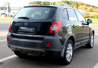 Подержанный автомобиль Opel Antara 2008 года (6 фото)