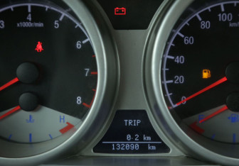 Подержанный автомобиль Geely Emgrand X7 2014 года (18 фото)