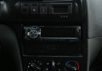 Подержанный автомобиль Kia Spectra Sedan 2007 года (13 фото)