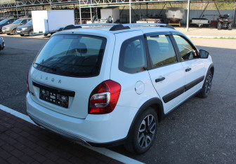 Подержанный автомобиль LADA (ВАЗ) Granta Wagon 2024 года (7 фото)