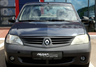 Подержанный автомобиль Renault Logan Sedan 2006 года (2 фото)