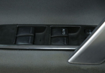 Подержанный автомобиль Nissan Primera Sedan 2005 года (17 фото)