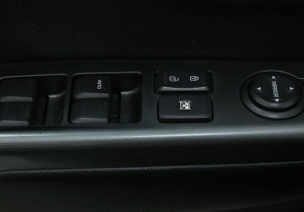 Подержанный автомобиль Kia Rio Sedan 2013 года (17 фото)