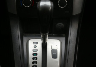 Подержанный автомобиль Chevrolet Captiva 2009 года (13 фото)