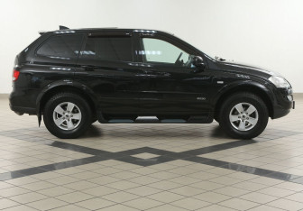 Подержанный автомобиль SsangYong Kyron 2013 года (5 фото)