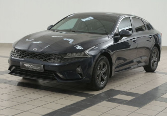 Подержанный автомобиль Kia K5 2020 года (8 фото)