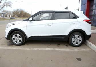 Подержанный автомобиль Hyundai Creta 2018 года (8 фото)