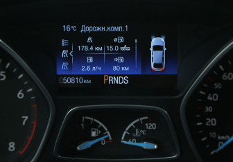 Подержанный автомобиль Ford Focus Hatchback 2017 года (20 фото)