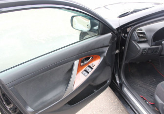 Подержанный автомобиль Toyota Camry Sedan 2008 года (9 фото)
