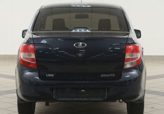 Подержанный автомобиль LADA (ВАЗ) Granta Sedan 2013 года (3 фото)