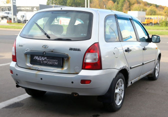 Подержанный автомобиль LADA (ВАЗ) Kalina Wagon 2011 года (6 фото)