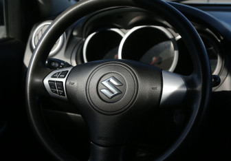 Подержанный автомобиль Suzuki Grand Vitara 2008 года (16 фото)