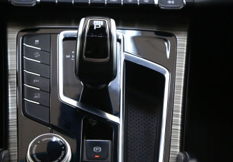 Подержанный автомобиль Geely Atlas Pro 2024 года (11 фото)