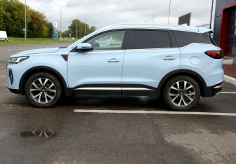 Подержанный автомобиль Chery Tiggo 7 Pro Max 2023 года (8 фото)