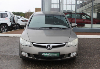 Подержанный автомобиль Honda Civic Sedan 2008 года (2 фото)