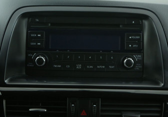 Подержанный автомобиль Mazda CX-5 2012 года (13 фото)