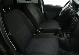 Подержанный автомобиль LADA (ВАЗ) Granta Sedan 2013 года (10 фото)