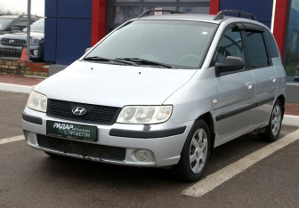 Подержанный автомобиль Hyundai Matrix 2006 года (3 фото)