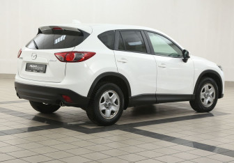 Подержанный автомобиль Mazda CX-5 2012 года (4 фото)