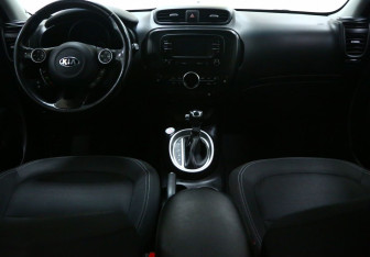 Подержанный автомобиль Kia Soul 2018 года (8 фото)