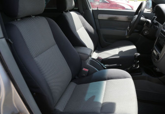 Подержанный автомобиль Chevrolet Lacetti Sedan 2008 года (10 фото)
