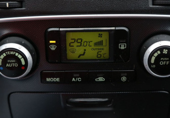 Подержанный автомобиль Hyundai Sonata 2007 года (18 фото)