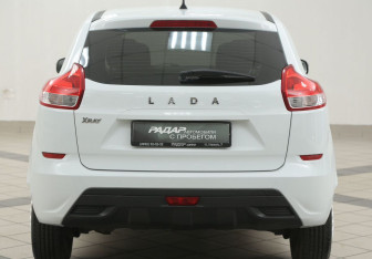 Подержанный автомобиль LADA (ВАЗ) XRAY 2019 года (3 фото)