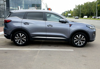 Подержанный автомобиль Chery Tiggo 7 Pro Max 2023 года (7 фото)