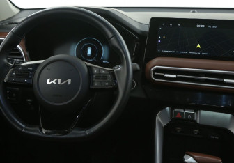 Подержанный автомобиль Kia Sportage 2022 года (25 фото)