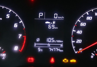 Подержанный автомобиль Hyundai Solaris Sedan 2021 года (17 фото)