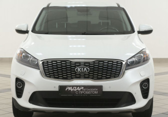 Подержанный автомобиль Kia Sorento 2019 года (5 фото)