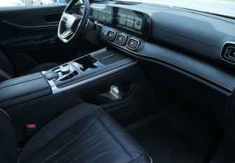 Подержанный автомобиль Jaecoo J8 2024 года (9 фото)