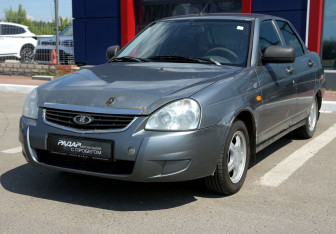 Подержанный автомобиль LADA (ВАЗ) Priora Sedan 2013 года (3 фото)