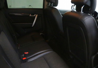 Подержанный автомобиль Chevrolet Captiva 2014 года (9 фото)